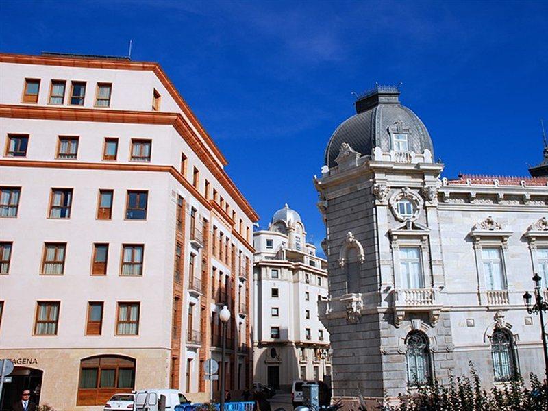 Puerto 4*