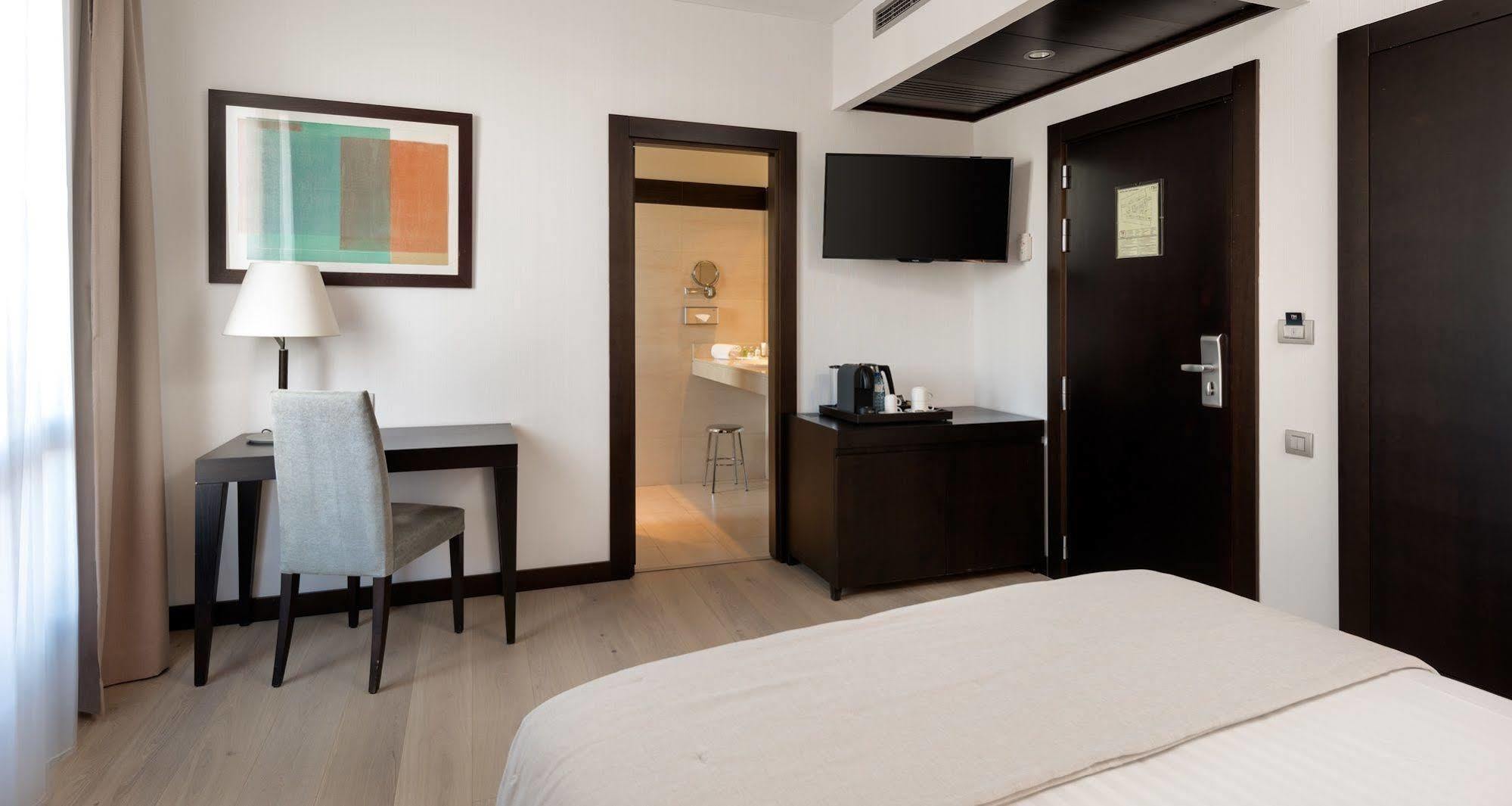 Hotel Puerto 4*
